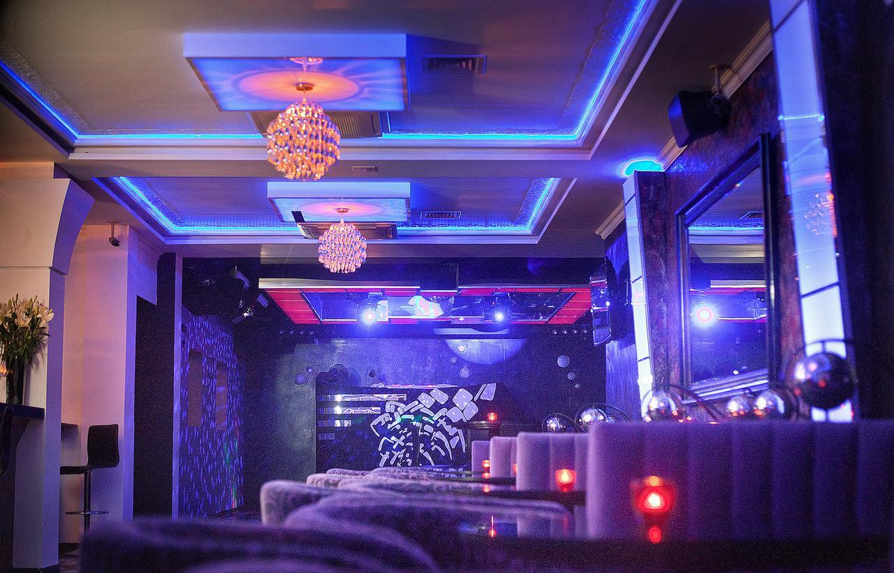 Hotel Restauracja Teczowa Luban Eksteriør bilde